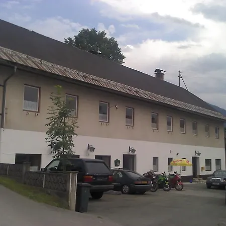 Gasthof Dorfwirt Konukevi